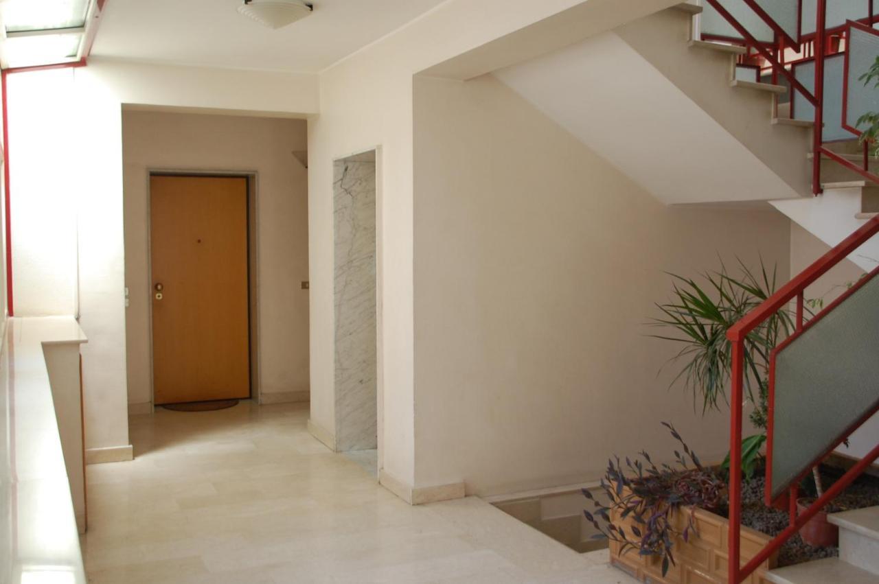 Appartamento "Rina Centro Sicilia" Pietraperzia Exterior foto