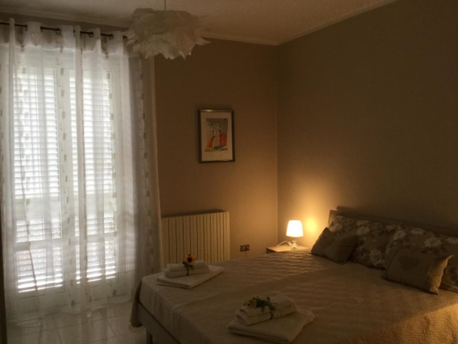 Appartamento "Rina Centro Sicilia" Pietraperzia Exterior foto